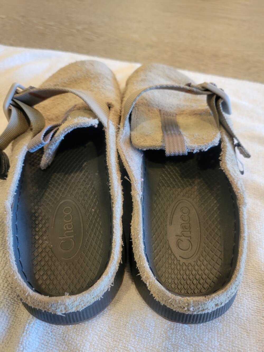 Chaco Suede Closed Toe Clogs Mules Adjustable Strap Women's 10 - Picture 3 of 7